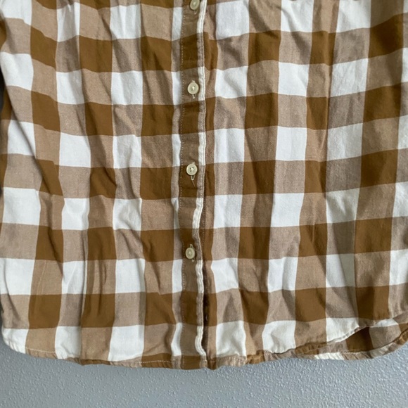Old Navy Womens Size Small Button Down Size Small Plaid Tan White Neutral - Picture 4 of 10